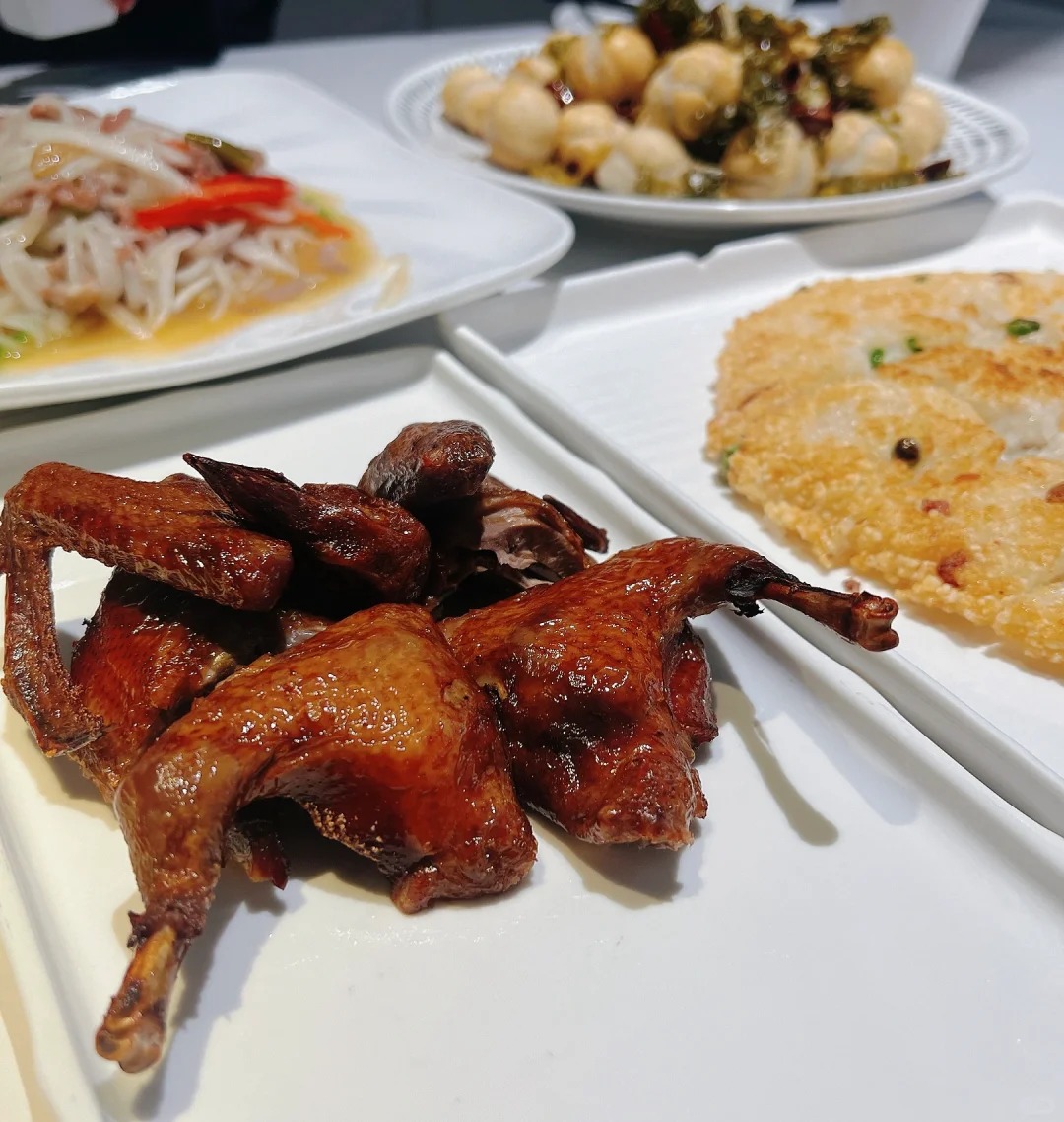 Wan Yuan Pigeon Restaurant (Jiefangbei Main Store) - 1