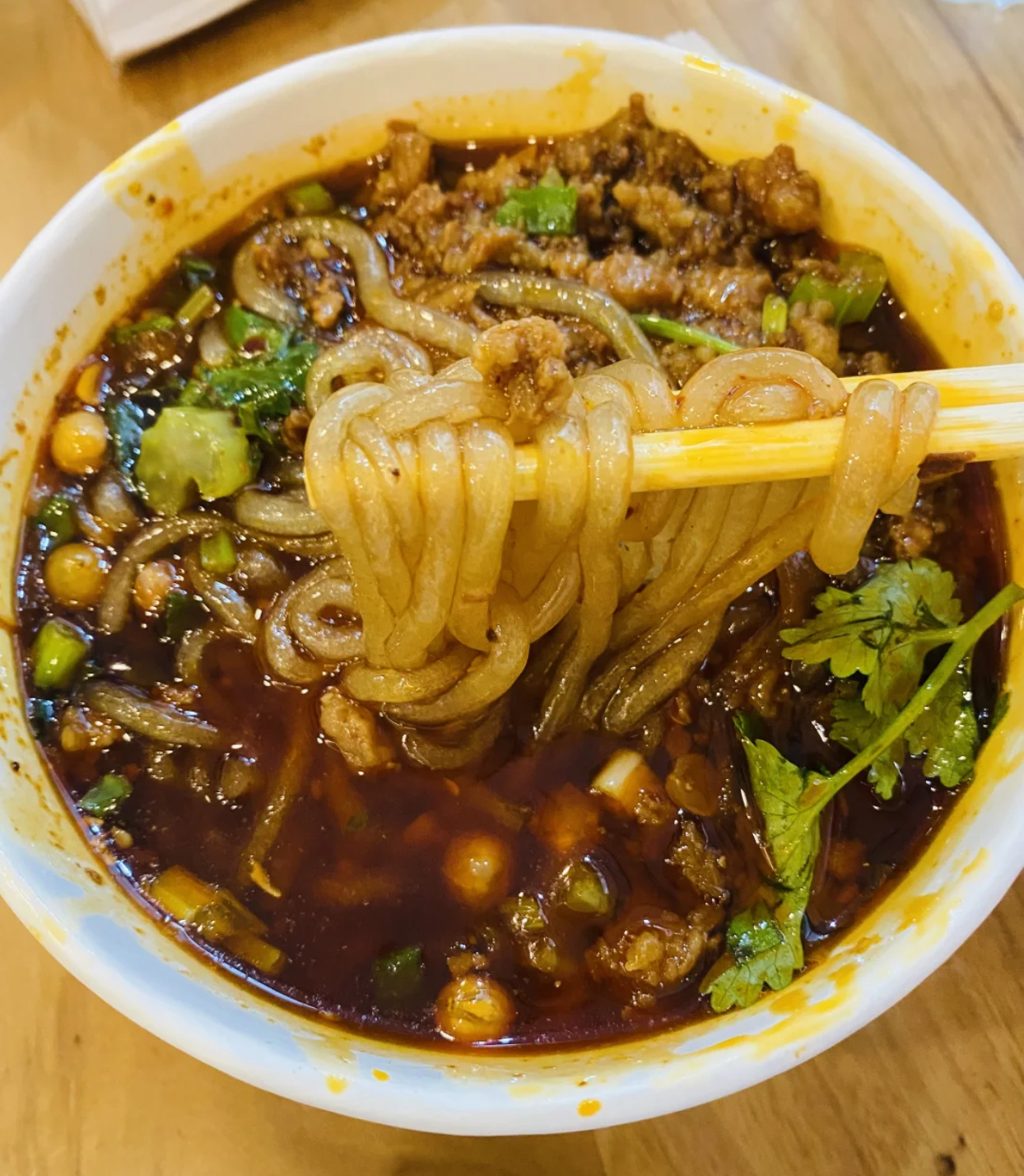 Chongqing Street Food Guide | 10 Local Snacks Loved by Residents 3