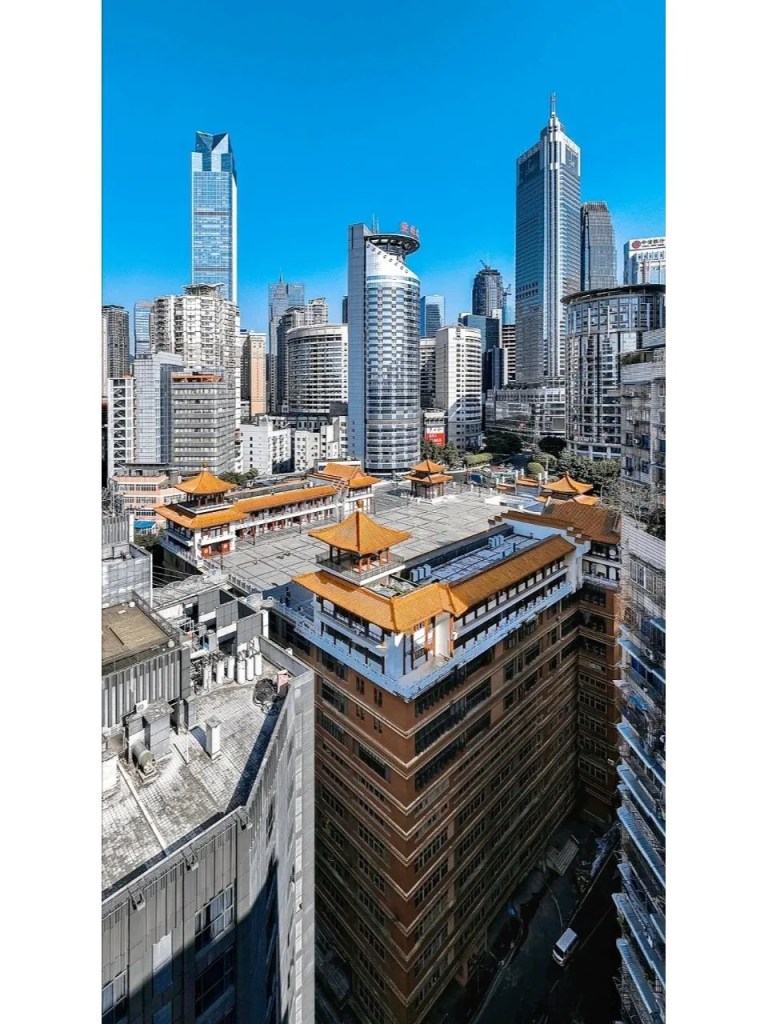 Kuixinglou - the square on 22th floor 2