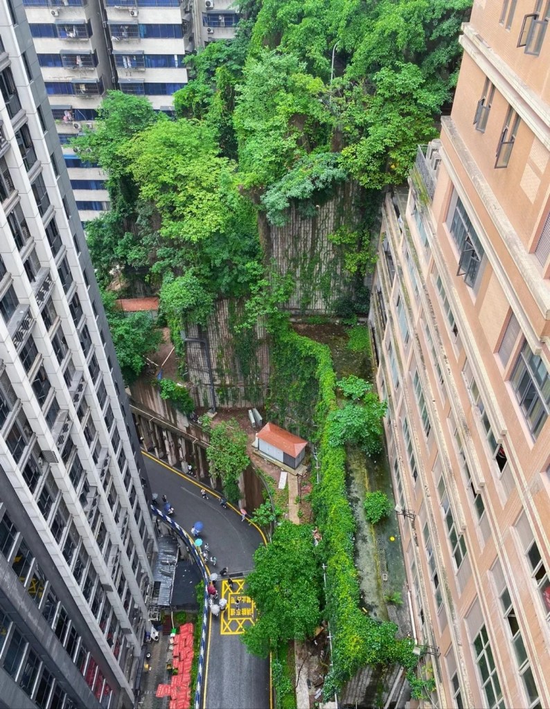 Kuixinglou - the square on 22th floor 3