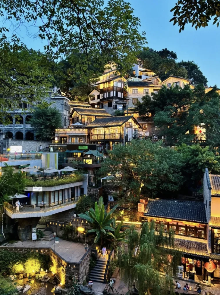 Xiahaoli&Longmenhao Old Street night views and secret photo spots 2