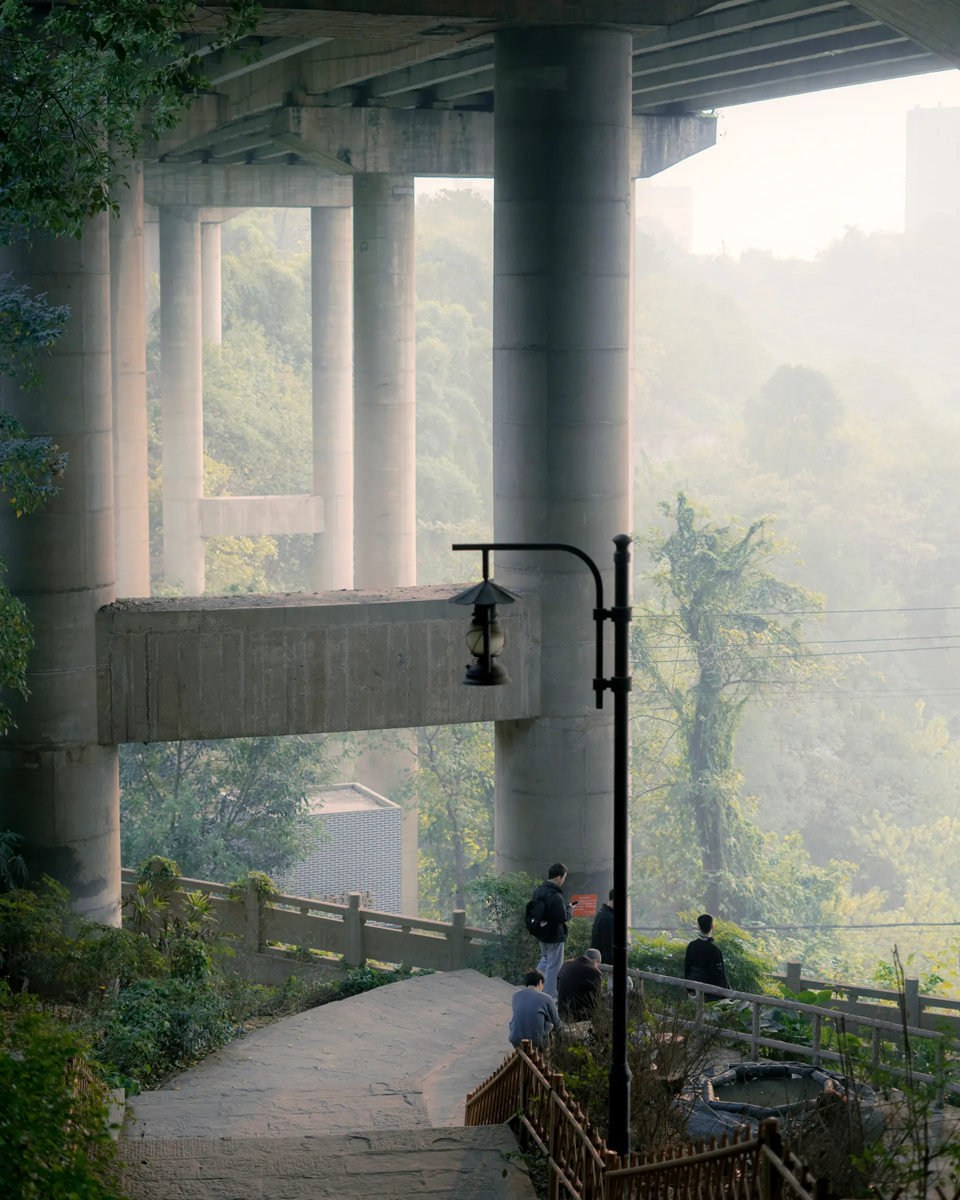 Chongqing Walking Tour – Mountain City