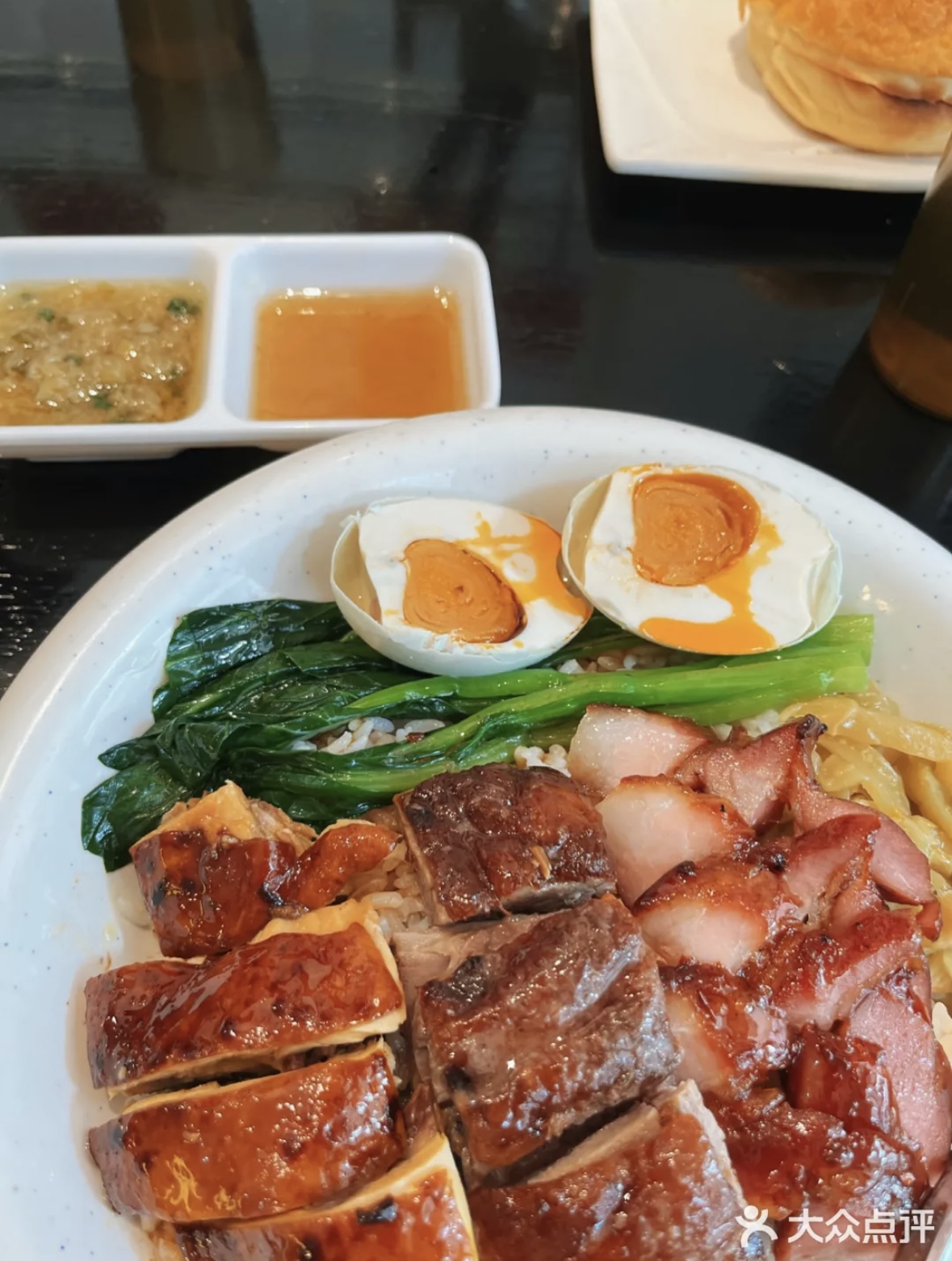 Uncle Hong Kong Café - 3