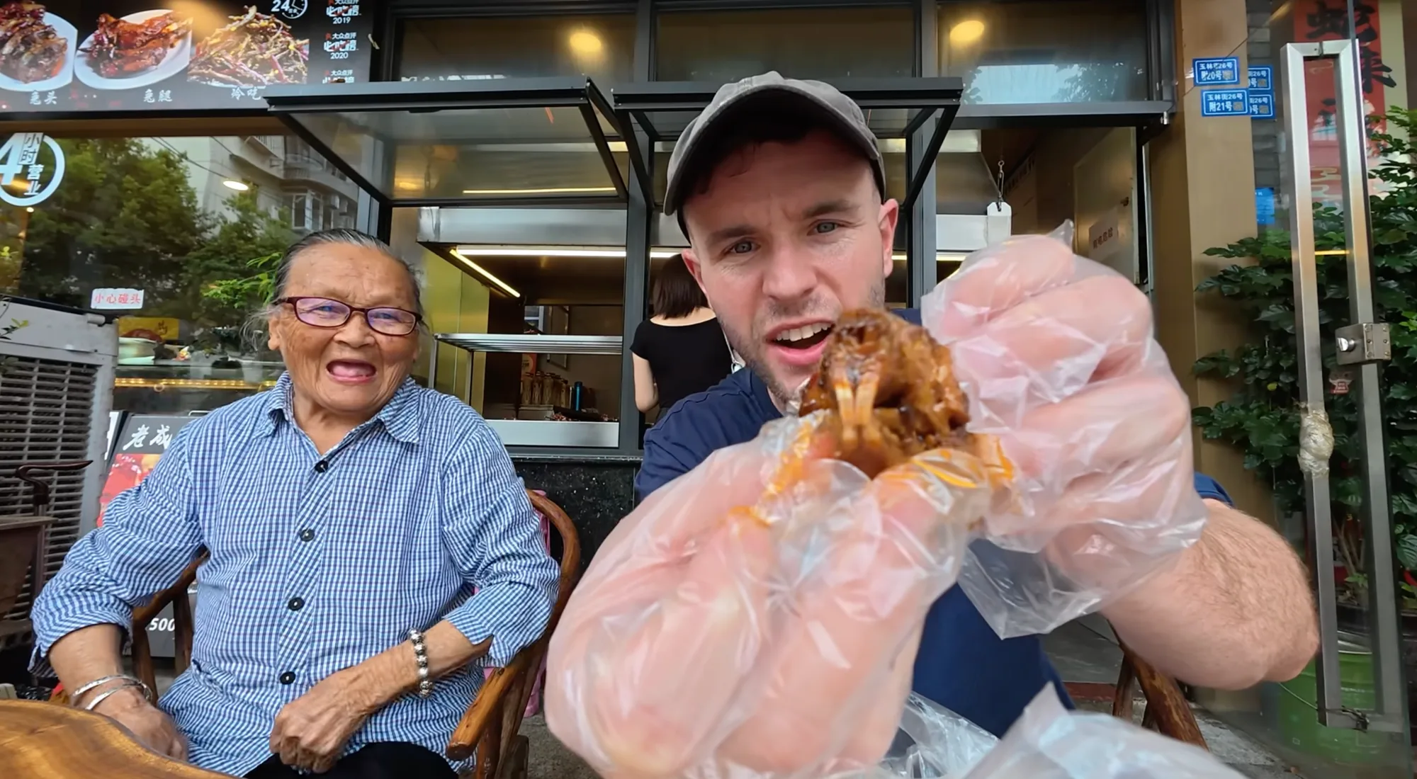 Chengdu Food & Culture Tour: Market, Tea & Calligraphy travel scene 12