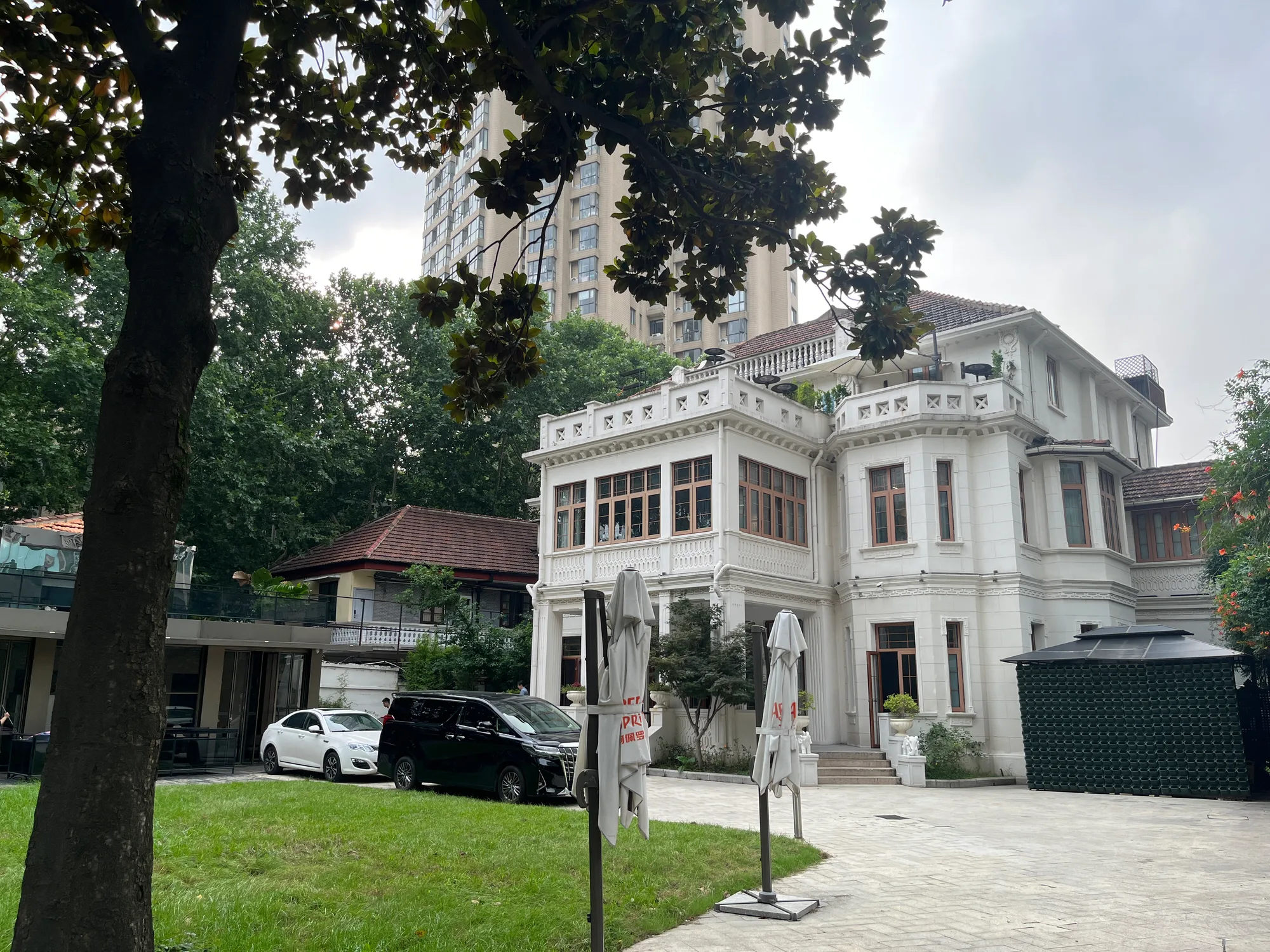 Art, History & Food Walk in Old & New Former French Concession travel scene 2
