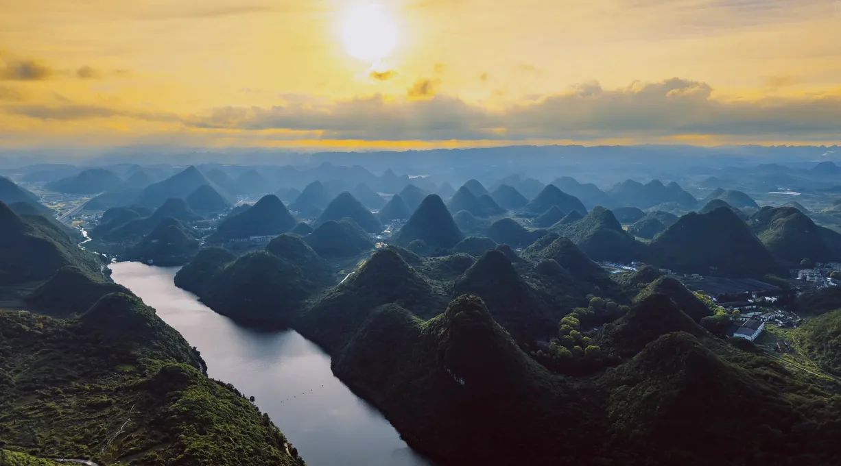 Black Myth: Wukong Landscapes of Guizhou | Hidden Peaks & Endless Grasslands travel scene 3