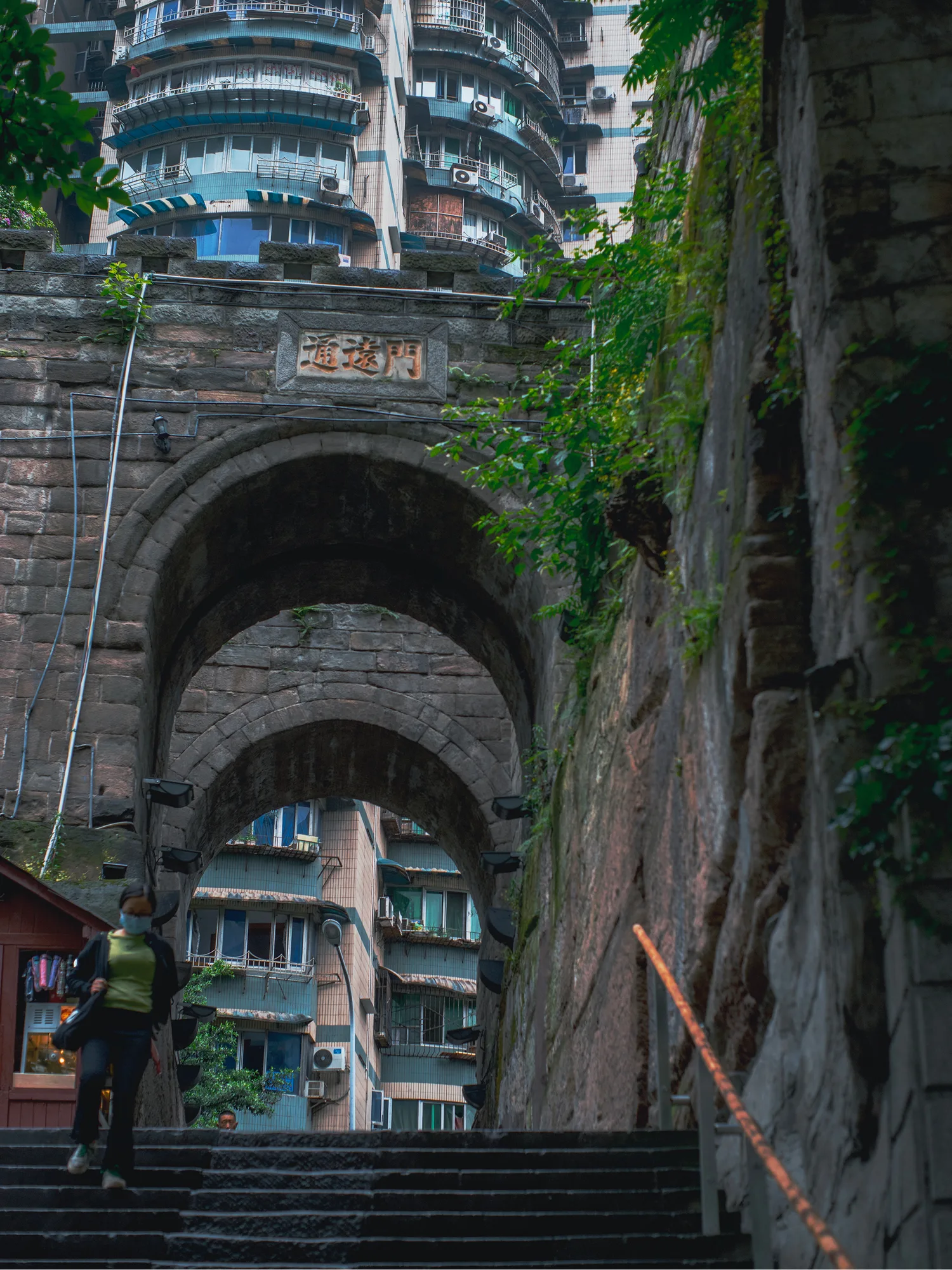 Chongqing Walking Tour - Local Neighborhoods travel scene 1